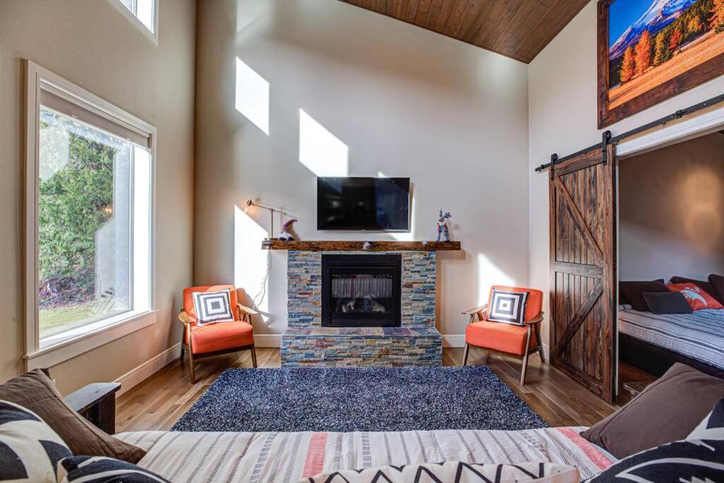 Newly Built Modern Chalet Duplex - 1 Mount Hood Village Exterior foto